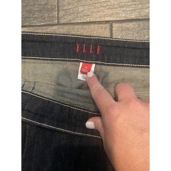 Elle Dark Wash Jean short womens skirt size 16 Mini NWOT Denim - Picture 2 of 6